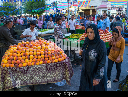 Obstmarkt In der Straße, Suleymanyah, Kurdistan, Irak Stockfoto