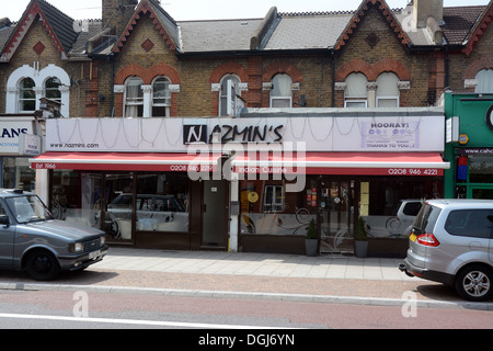 Nazmin indisches Restaurant auf Garratt Lane in wohlhabenden und gentrified Earlsfield Süd-West London sw18 Stockfoto