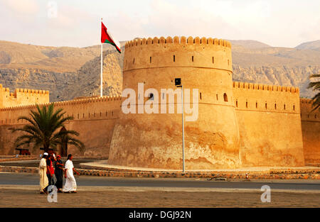 Mittelalterliche Festung von Khasab, Khasab, Musandam Halbinsel, Sultanat Oman, Naher Osten Stockfoto