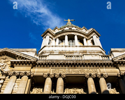 Die Central Criminal Court of England und Wales, bekannt als Old Bailey zeigt die Justitia statue Stockfoto