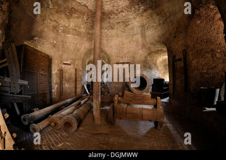 Zeughaus in der Castel Sant'Angelo, auch bekannt als Mausoleum des Hadrian, Rom, Latium, Italien, Europa Stockfoto