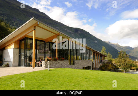 Geiranger Fjord Zentrum, UNESCO World Heritage Site, Norwegen, Skandinavien, Nordeuropa Stockfoto