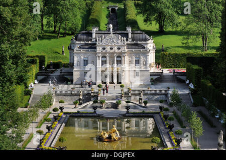 Linderhof Palace, Schloss von König Ludwig II, Graswangtal Tal, Oberammergau, Ammergauer Alpen, Bayern, Oberbayern Stockfoto