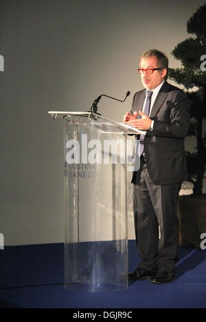 Legnano, Mailand, Italien. 21. Oktober 2013. Generalversammlung der Confindustria Altomilanese 2013.    Regionalpräsident Roberto Maroni. Bildnachweis: Barbakane/Alamy Live-Nachrichten Stockfoto