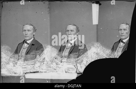 Das Foto zeigt eine Person namens M. Russell, obwohl in der Bildunterschrift kein weiterer Kontext oder Details über die Person oder Szene angegeben sind. Stockfoto