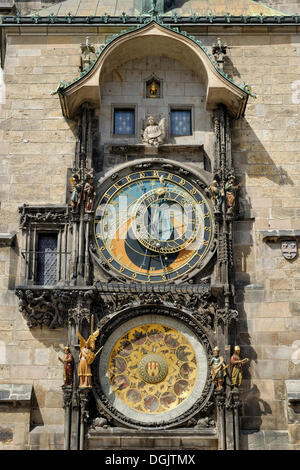 Astronomische Uhr am Rathaus von Prag, Tschechische Republik, Europa Stockfoto