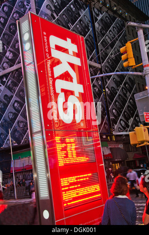 VVK anzeigen in Times Square Manhattan NYC Stockfoto