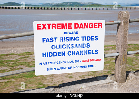 Lebensgefahr bei Arnside Sign. Stockfoto