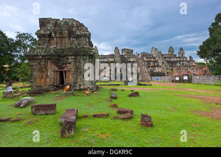 Ein Blick über Phnom Bakheng stammt aus dem frühen 10. Jahrhundert. Stockfoto