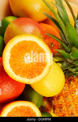 Verschiedene Früchte, Vitaminbombe Stockfoto