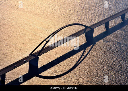 Luftaufnahme, Fehmarnsund-Brücke, Fehmarn, Insel Fehmarn, Schleswig-Holstein, Deutschland Stockfoto