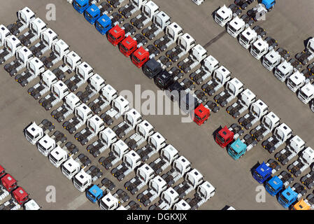 Luftbild, Lastwagen zu verkaufen, Parkplatz, Hamburg, Hamburg, Deutschland Stockfoto