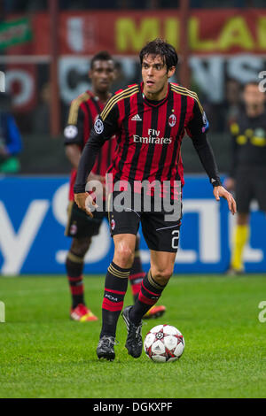 Mailand, Italien. 22. Oktober 2013. Kaka (Mailand) Fußball / Fußball: UEFA Champions League-Gruppe H-Match zwischen AC Milan 1-1 FC Barcelona im Stadio Giuseppe Meazza in Mailand, Italien. © Maurizio Borsari/AFLO/Alamy Live-Nachrichten Stockfoto