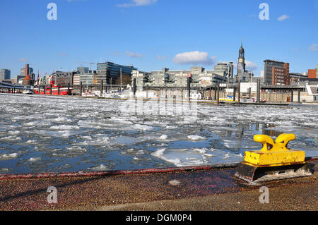 Der Hamburger Hafen im Winter, Hamburg Stockfoto