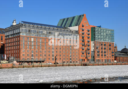 Der Hamburger Hafen, alten Lagerhalle an der Fischmarkt, Altona, Hamburg Stockfoto