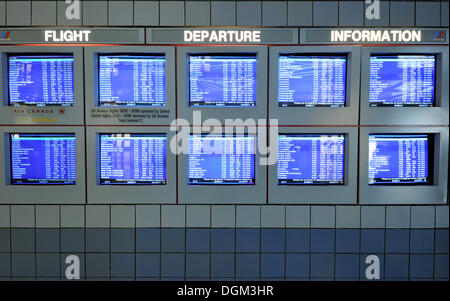 Informationen überwacht, Zeitpläne, Flughafen O' Hare International Airport, Chicago, Illinois, USA, Amerika Stockfoto