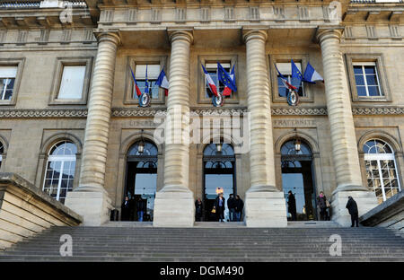 Fassade, Justizpalast, Palais de Justice, Inschrift Liberté, Égalité, Fraternité, Paris, Frankreich, Europa Stockfoto