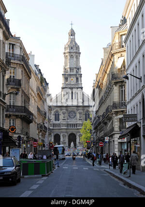 Pfarrei Kirche der Heiligen Dreifaltigkeit oder La Trinité, Paris, Frankreich, Europa Stockfoto