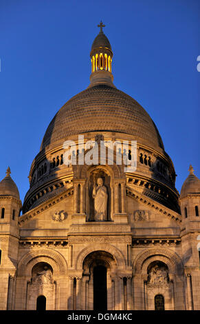 Nacht erschossen, Kuppel der Basilika Sacré-Coeur Basilika Sacré-Coeur, Montmartre Viertel, Paris, Frankreich, Europa Stockfoto