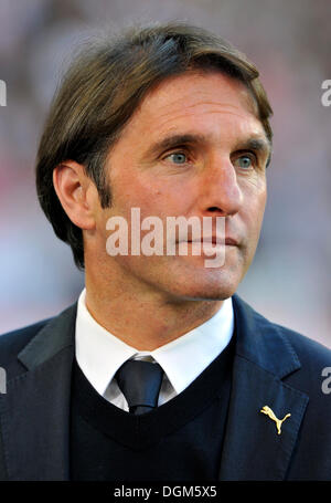 Fußball Manager Bruno Labbadia, VfB Stuttgart, Mercedes-Benz Arena, Stuttgart, Baden-Württemberg Stockfoto