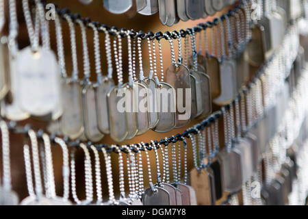 Dog Tags der gefallenen Soldaten in Afghanistan und im Irak, die Memorial Garden, Boston, Massachusetts, New England, USA Stockfoto