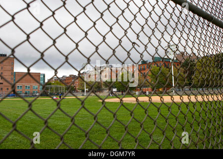 Sportplatz in einem Vorort von Boston, Massachusetts, New England, USA Stockfoto