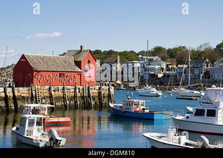 Blick auf die berühmten roten Schuppen in Rockport, einem kleinen Fischerdorf in Massachusetts, New England, USA Stockfoto