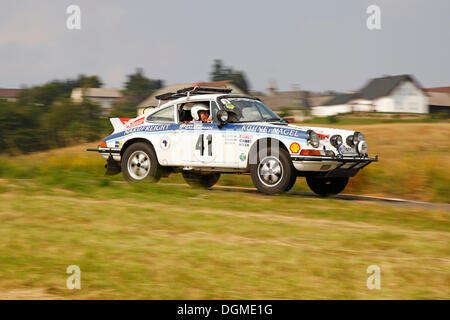 Vintage Car Eifel Rallye 2012 Porsche 911 RS, Baujahr 1974, verwendet in der Safari Rallye 1974, Daun, Vulkan-Eifel, Eifel Stockfoto