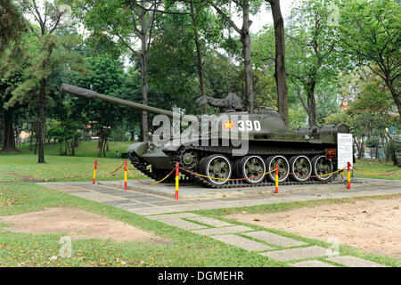 Nord-Vietnamesen Tank auf dem Gelände der Wiedervereinigungspalast, Reunion Hall, ehemaliger Sitz der Regierung, Ho-Chi-Minh-Stadt Stockfoto