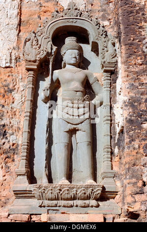 Dvarapala, Wächter herauszufinden, Preah Ko Tempel, Roluos-Gruppe, Siem Reap, Kambodscha, Südostasien, Asien Stockfoto