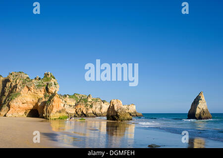 Strand Praia Dos Tres Irmãos, Alvor, Algarve, Portugal, Europa Stockfoto