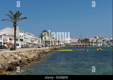 Der kleine Hafen Fornells im Norden von Menorca, Balearen, Spanien, Europa Stockfoto