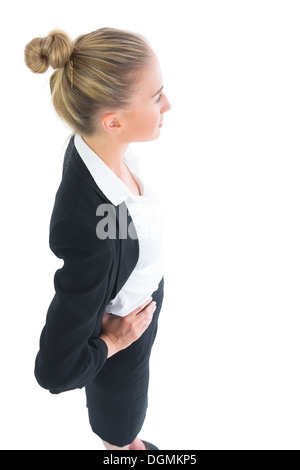 Hohen Winkel Höhenplan der attraktive junge Geschäftsfrau posiert Stockfoto