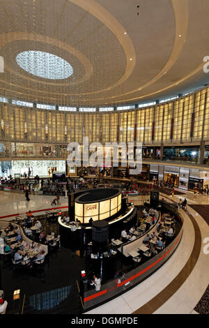 Armani Café in Dubai Mall Shopping Centre, Vereinigte Arabische Emirate, Naher Osten, Asien Stockfoto