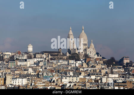 Heiligtum Sacré-Coeur de Montmartre, Blick vom Dach der Galeries Lafayette, 5. Arrondissement, Paris, Ile-de-France Stockfoto