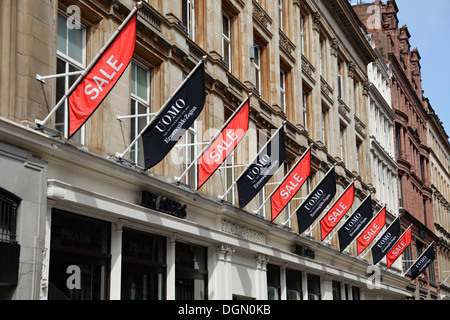 Verkauf Zeichen außerhalb der Haus von Fraser Kaufhaus an der Buchanan Street im Stadtzentrum von Glasgow, Rechtsdiskussion, UK Stockfoto