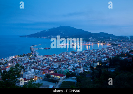 Klassische Ansicht von Zakynthos-Stadt von Bocholi, Zakynthos (Zante) Insel, Griechenland Stockfoto