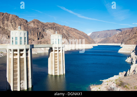 Hoover-Staudamm und Colorado River in der Nähe von Las Vegas, Nevada. Stockfoto