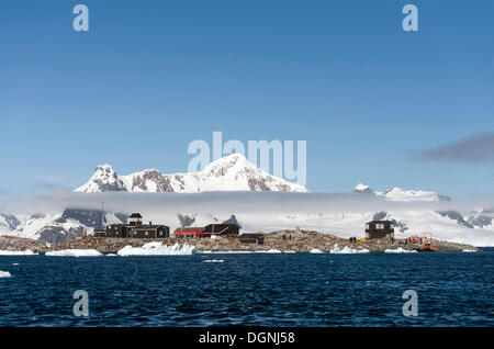 González Videla Antarctic Base, einem chilenischen research Station, Waterboat Punkt, Paradise Bay, antarktische Halbinsel, Antarktis Stockfoto