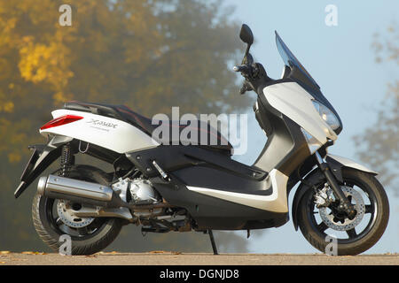 Yamaha X-Max 250 Motorroller Stockfoto