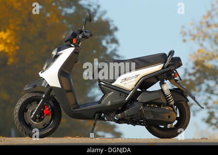 Yamaha BWs 125 Motorroller Stockfoto