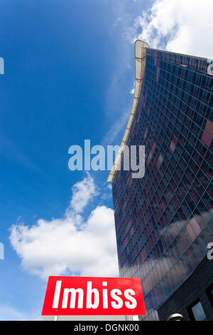 GSW-Bürogebäude, eine nicht-kommerzielle Wohnungsbaugesellschaft in Berlin-Kreuzberg Stockfoto