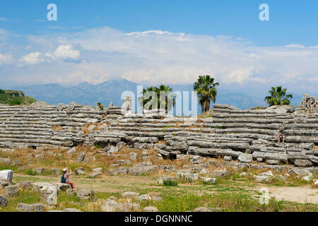 Stadion, archäologische Ausgrabungsstätte von Perge, Antalya, türkische Riviera, Türkei Stockfoto