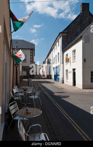 Straßenszene Brecon Stadt in Powys, Wales Stockfoto