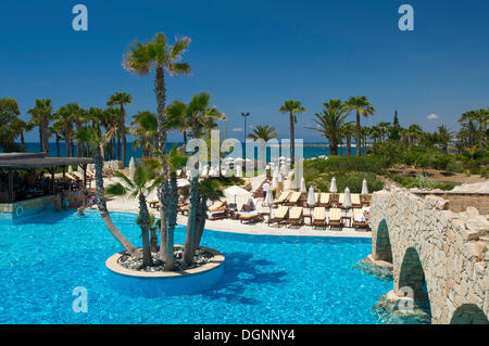 Pool, Le Meridien Hotel in Limassol, Süd-Zypern, Zypern Stockfoto