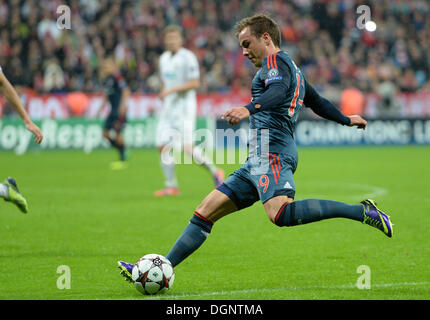 München, Deutschland. 23. Oktober 2013. Münchner Mario Goetze während der Champions League-Gruppe D match zwischen Bayern München und Viktoria Pilsen in Allianz Arena in München, 23. Oktober 2013. Foto: ANDREAS GEBERT/Dpa/Alamy Live-Nachrichten Stockfoto