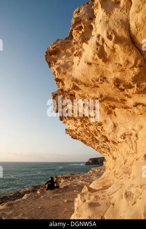 Felsformationen, die Klippen von Fischen Dorf von Ajuy, Fuerteventura, Kanarische Inseln, Spanien, Europa Stockfoto