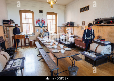 England, Hampshire, Farham, Fort Nelson, die Royal Armouries, ausstellen der viktorianischen Ära Offiziere Speisesaal Stockfoto