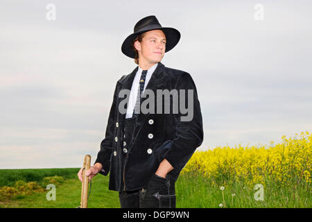 Tischler Geselle auf der Rolle Stockfoto
