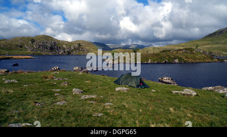 Wild campen, Winkel Tarn, Lake District, Großbritannien Stockfoto